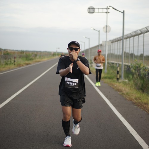 Race photo from KEDIRI HALF MARATHON 2026