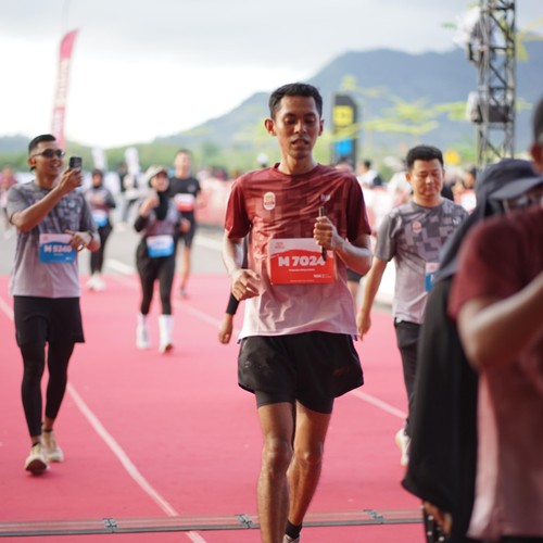 Race photo from KEDIRI HALF MARATHON 2026