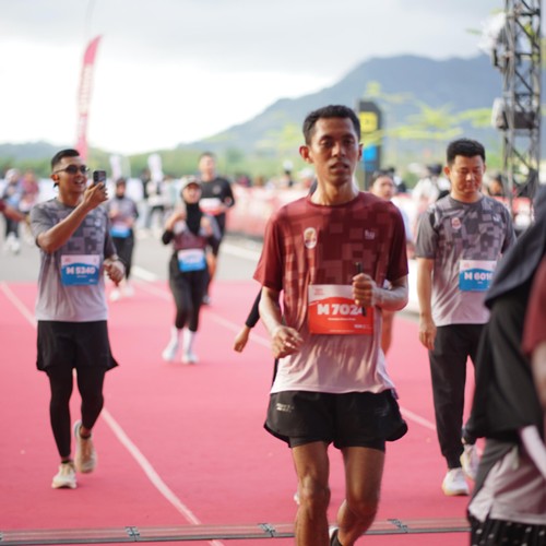 Race photo from KEDIRI HALF MARATHON 2026