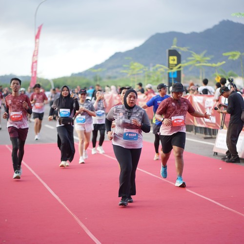 Race photo from KEDIRI HALF MARATHON 2026