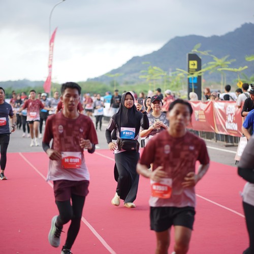 Race photo from KEDIRI HALF MARATHON 2026