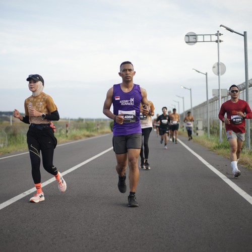 Race photo from KEDIRI HALF MARATHON 2026