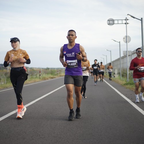 Race photo from KEDIRI HALF MARATHON 2026