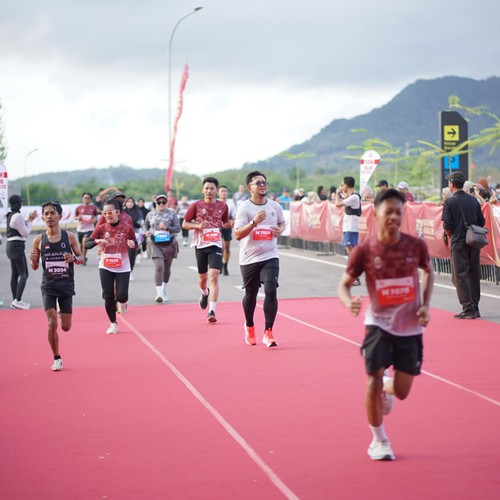 Race photo from KEDIRI HALF MARATHON 2026