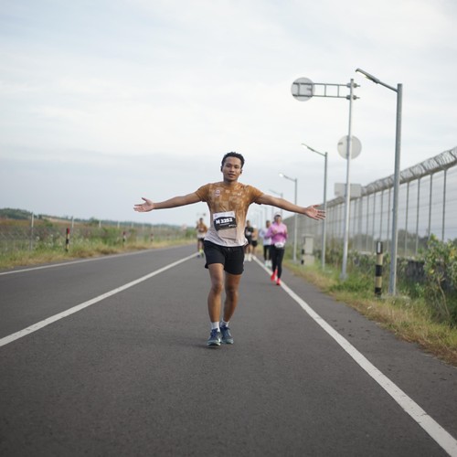 Race photo from KEDIRI HALF MARATHON 2026