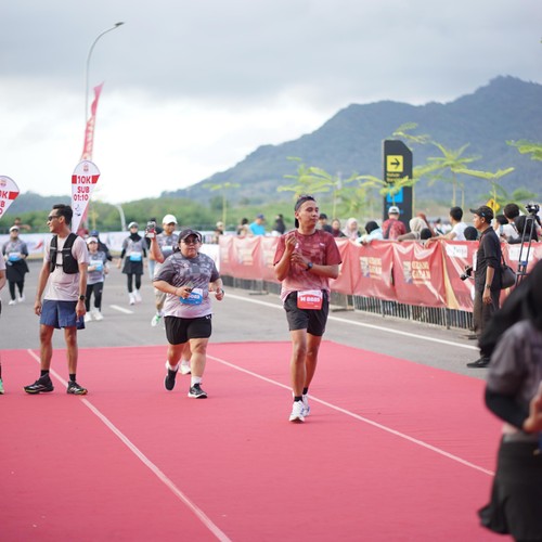 Race photo from KEDIRI HALF MARATHON 2026