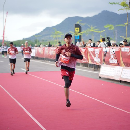Race photo from KEDIRI HALF MARATHON 2026