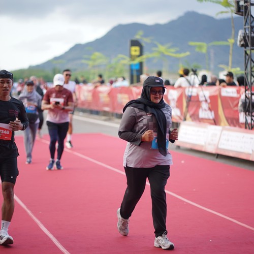 Race photo from KEDIRI HALF MARATHON 2026
