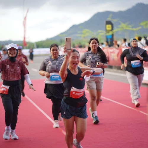 Race photo from KEDIRI HALF MARATHON 2026