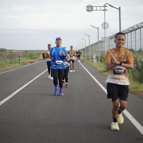 Race photo from KEDIRI HALF MARATHON 2026