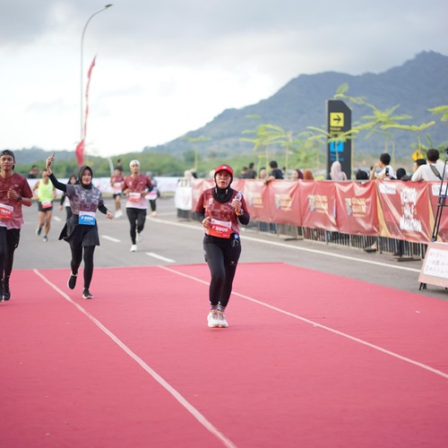 Race photo from KEDIRI HALF MARATHON 2026