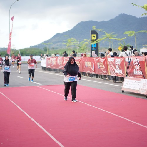 Race photo from KEDIRI HALF MARATHON 2026