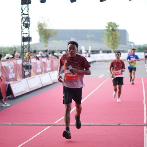 Race photo from KEDIRI HALF MARATHON 2026