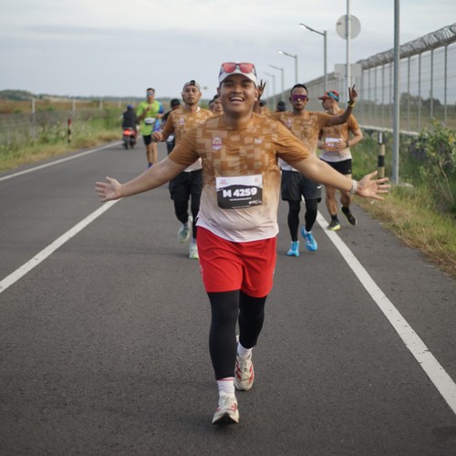 Race photo from KEDIRI HALF MARATHON 2026