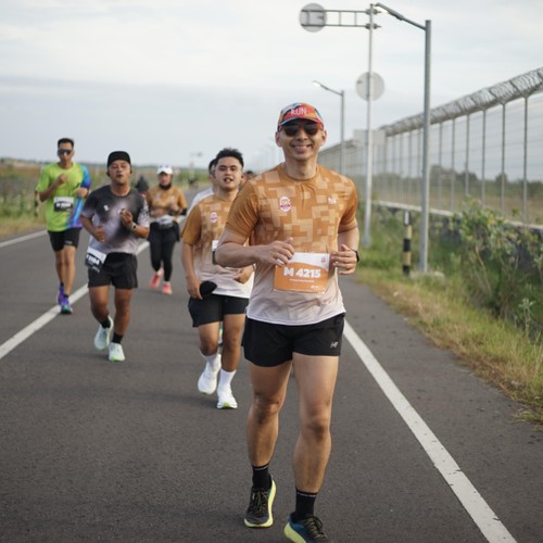 Race photo from KEDIRI HALF MARATHON 2026