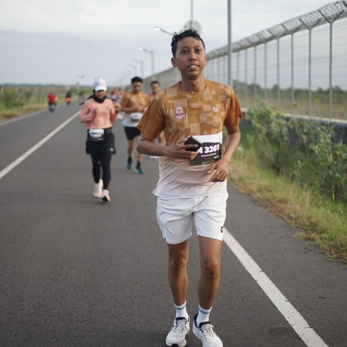 Race photo from KEDIRI HALF MARATHON 2026