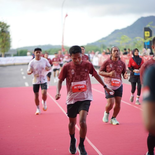 Race photo from KEDIRI HALF MARATHON 2026