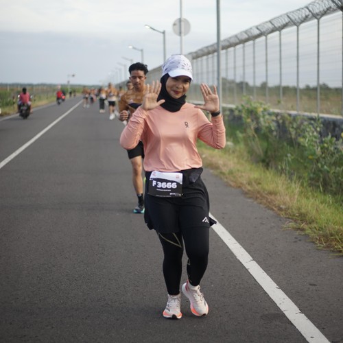 Race photo from KEDIRI HALF MARATHON 2026