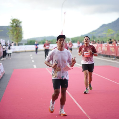 Race photo from KEDIRI HALF MARATHON 2026