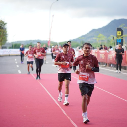 Race photo from KEDIRI HALF MARATHON 2026