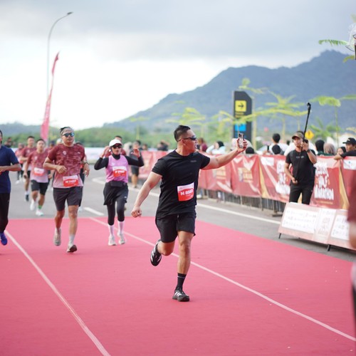 Race photo from KEDIRI HALF MARATHON 2026