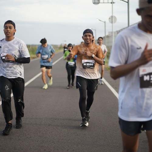 Race photo from KEDIRI HALF MARATHON 2026