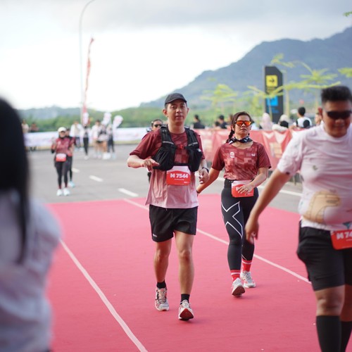 Race photo from KEDIRI HALF MARATHON 2026
