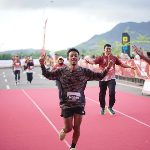 Race photo from KEDIRI HALF MARATHON 2026