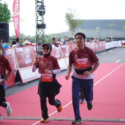 Race photo from KEDIRI HALF MARATHON 2026