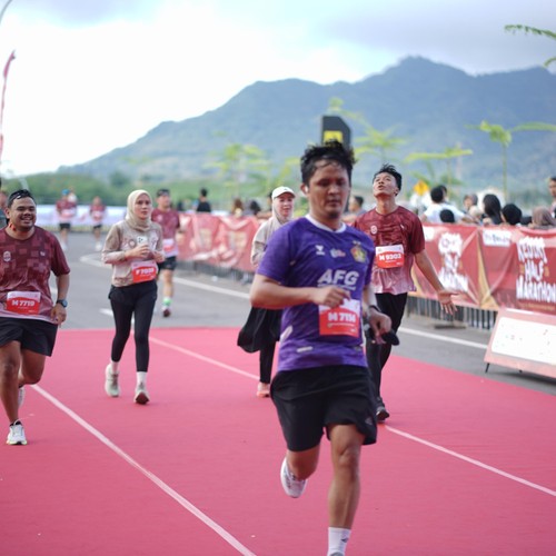 Race photo from KEDIRI HALF MARATHON 2026