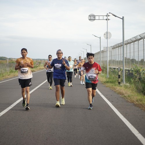 Race photo from KEDIRI HALF MARATHON 2026