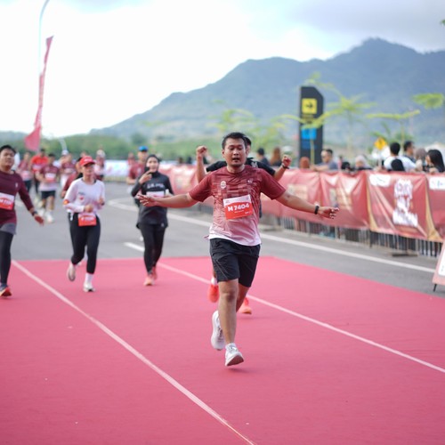 Race photo from KEDIRI HALF MARATHON 2026