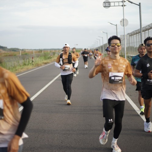 Race photo from KEDIRI HALF MARATHON 2026