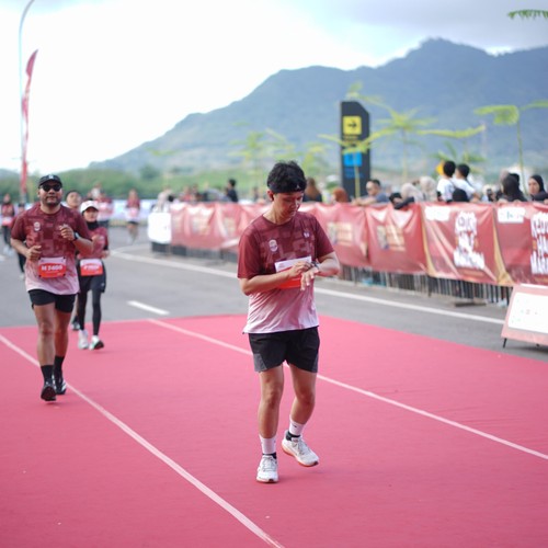 Race photo from KEDIRI HALF MARATHON 2026