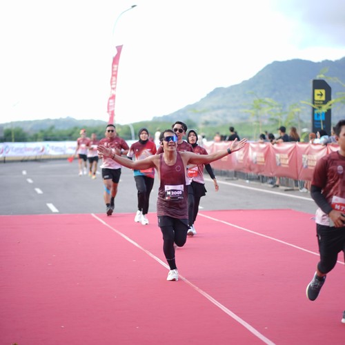Race photo from KEDIRI HALF MARATHON 2026