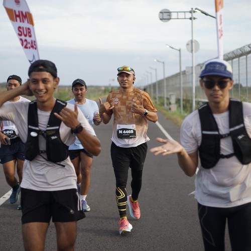 Race photo from KEDIRI HALF MARATHON 2026