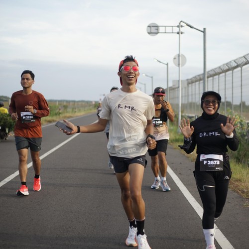 Race photo from KEDIRI HALF MARATHON 2026