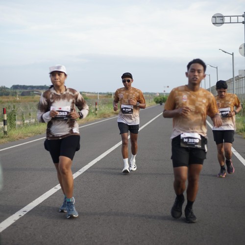 Race photo from KEDIRI HALF MARATHON 2026