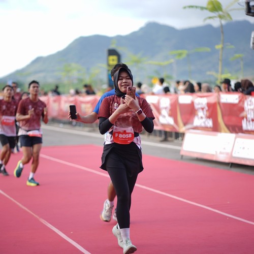 Race photo from KEDIRI HALF MARATHON 2026