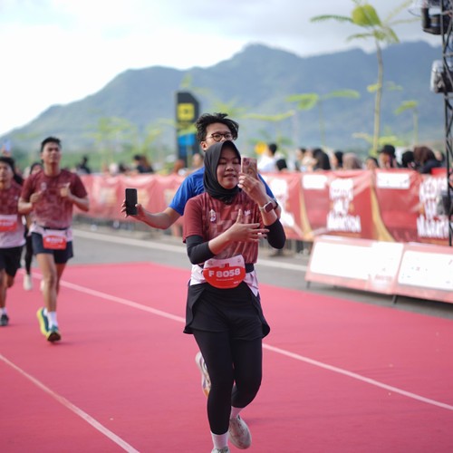 Race photo from KEDIRI HALF MARATHON 2026