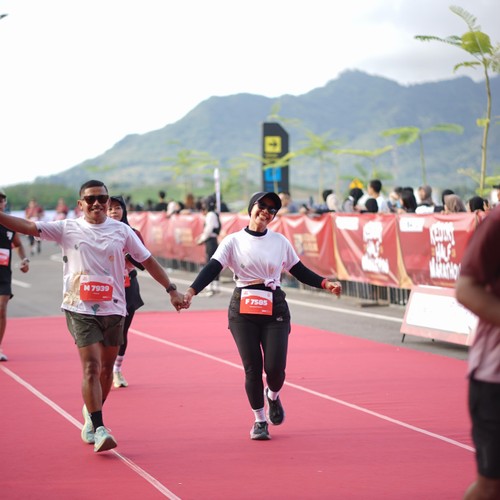 Race photo from KEDIRI HALF MARATHON 2026