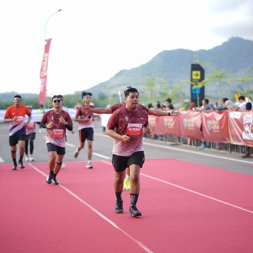 Race photo from KEDIRI HALF MARATHON 2026