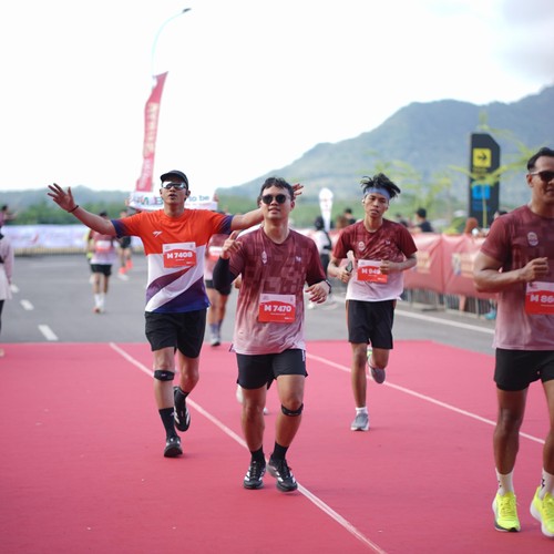 Race photo from KEDIRI HALF MARATHON 2026