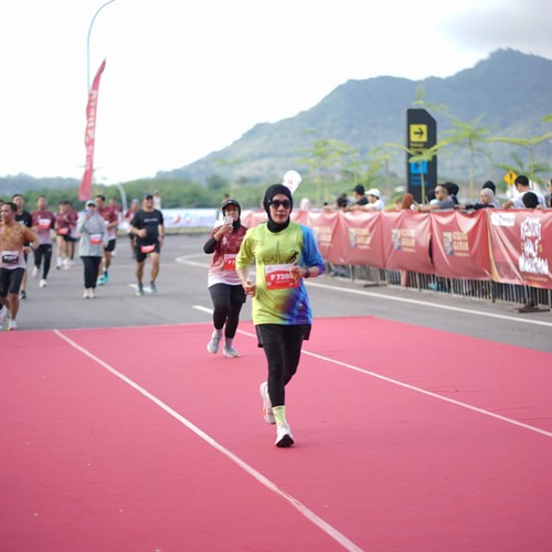 Race photo from KEDIRI HALF MARATHON 2026