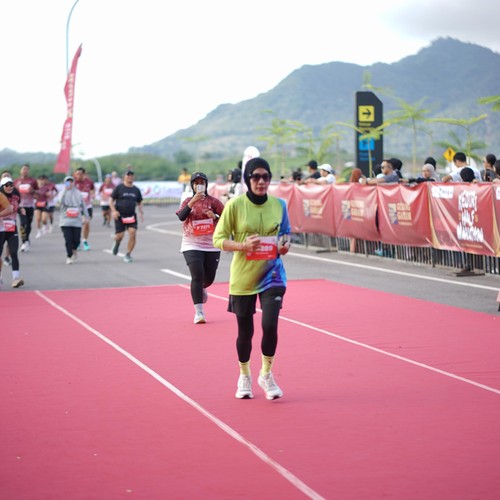 Race photo from KEDIRI HALF MARATHON 2026