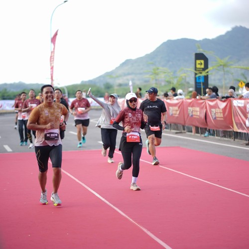 Race photo from KEDIRI HALF MARATHON 2026