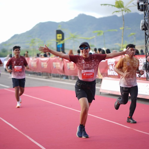 Race photo from KEDIRI HALF MARATHON 2026