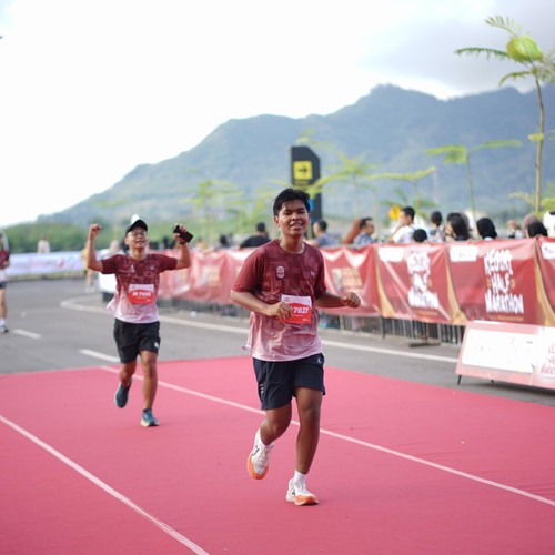 Race photo from KEDIRI HALF MARATHON 2026