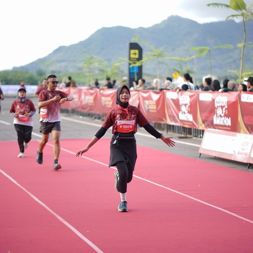 Race photo from KEDIRI HALF MARATHON 2026