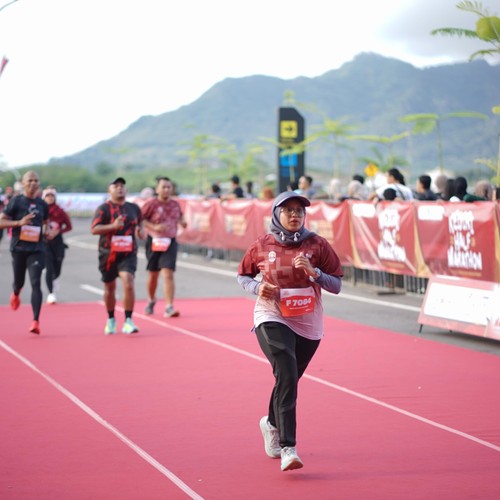 Race photo from KEDIRI HALF MARATHON 2026